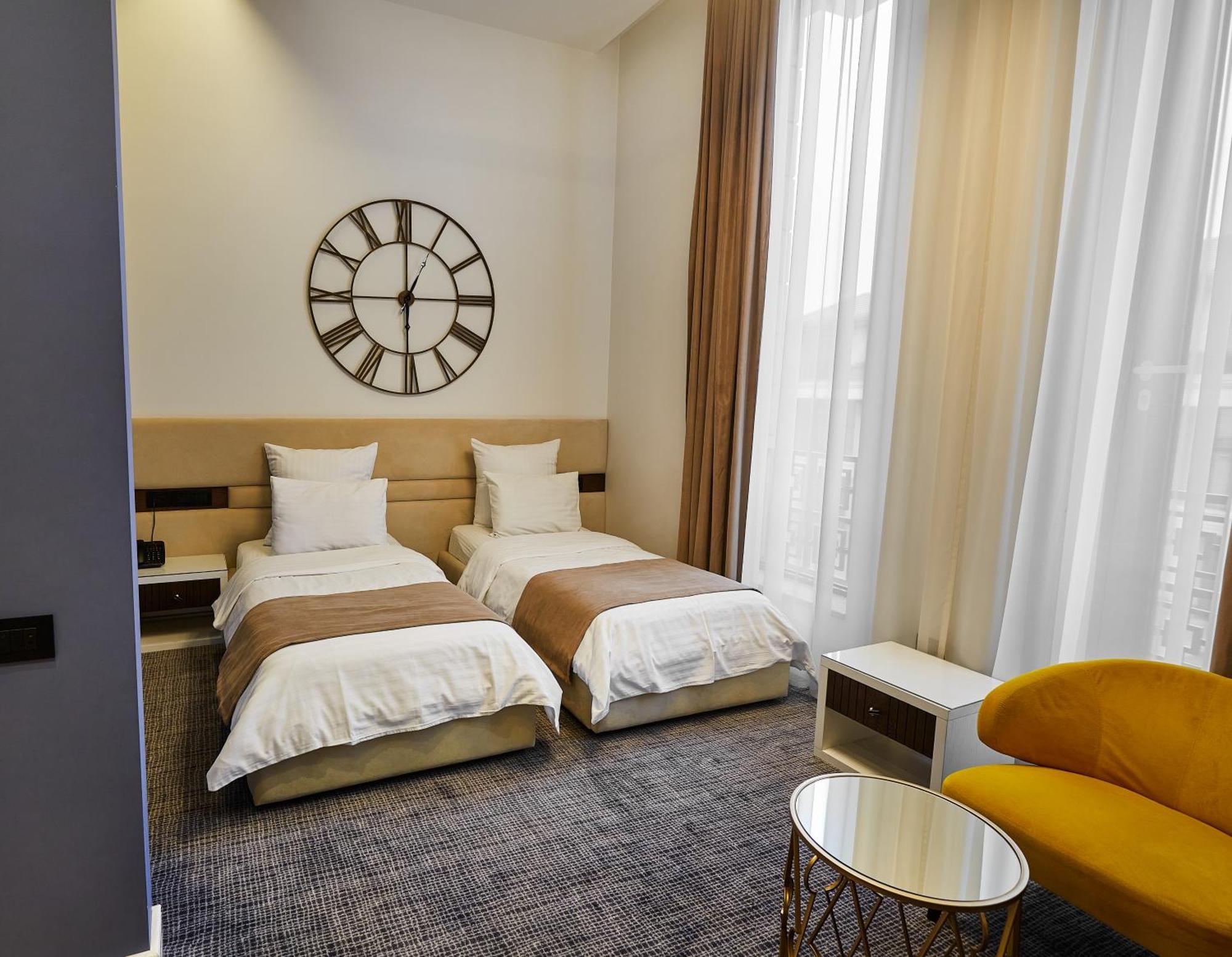 อคาบาเบียน โฮเต็ล Hotel เยเรวาน ห้อง รูปภาพ
