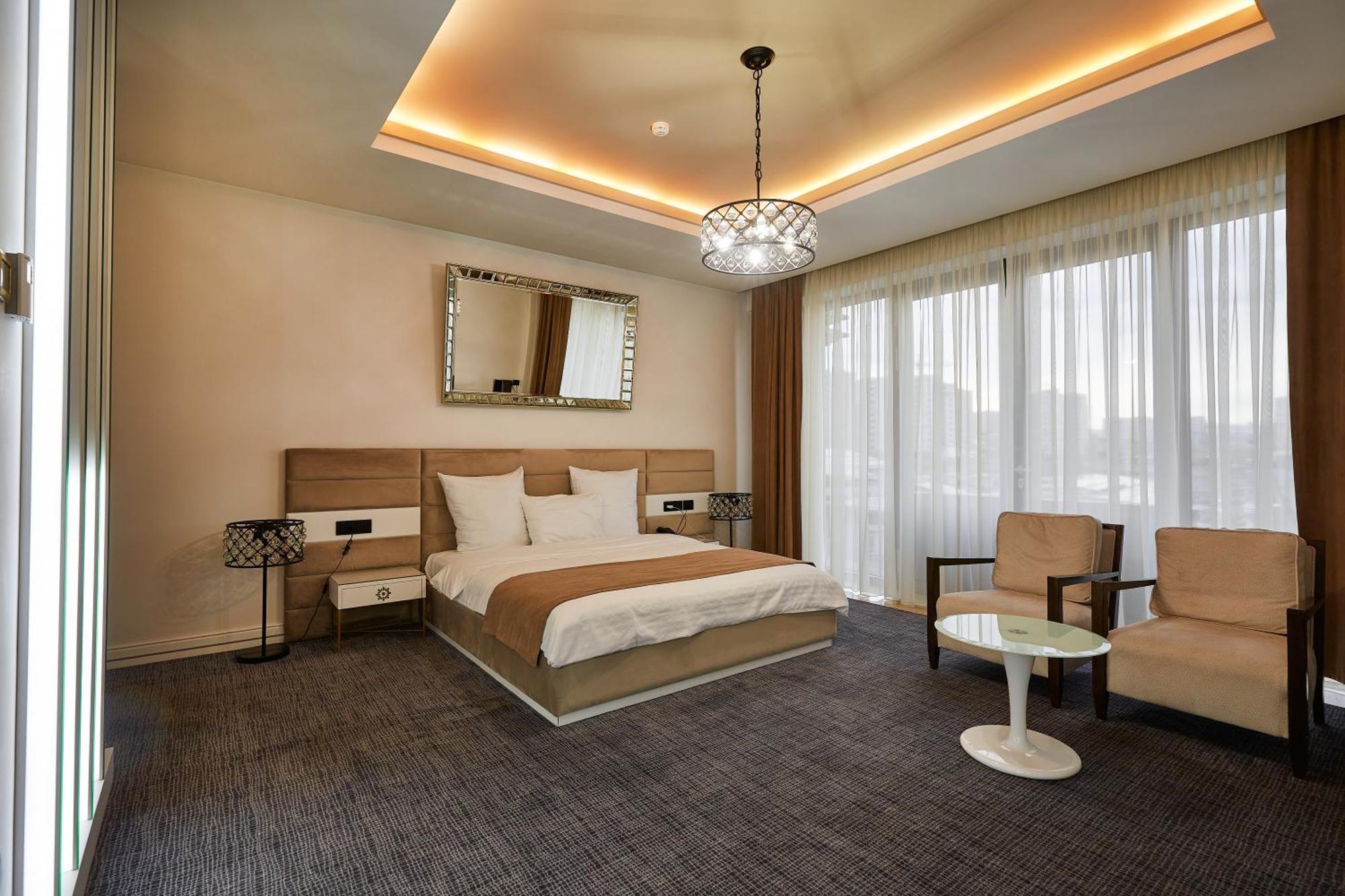 อคาบาเบียน โฮเต็ล Hotel เยเรวาน ภายนอก รูปภาพ A bedroom